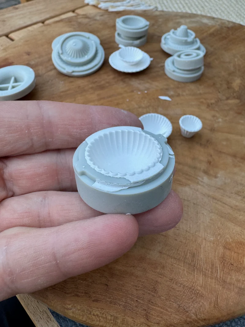 Silikon Gießform Mini Geschirr - 6 teiliges Set mit Pipette