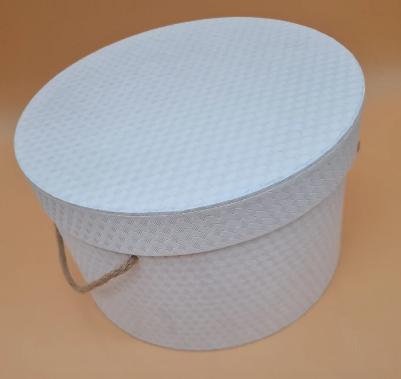 Box mit Deckel 26x17cm "Weiß 746"