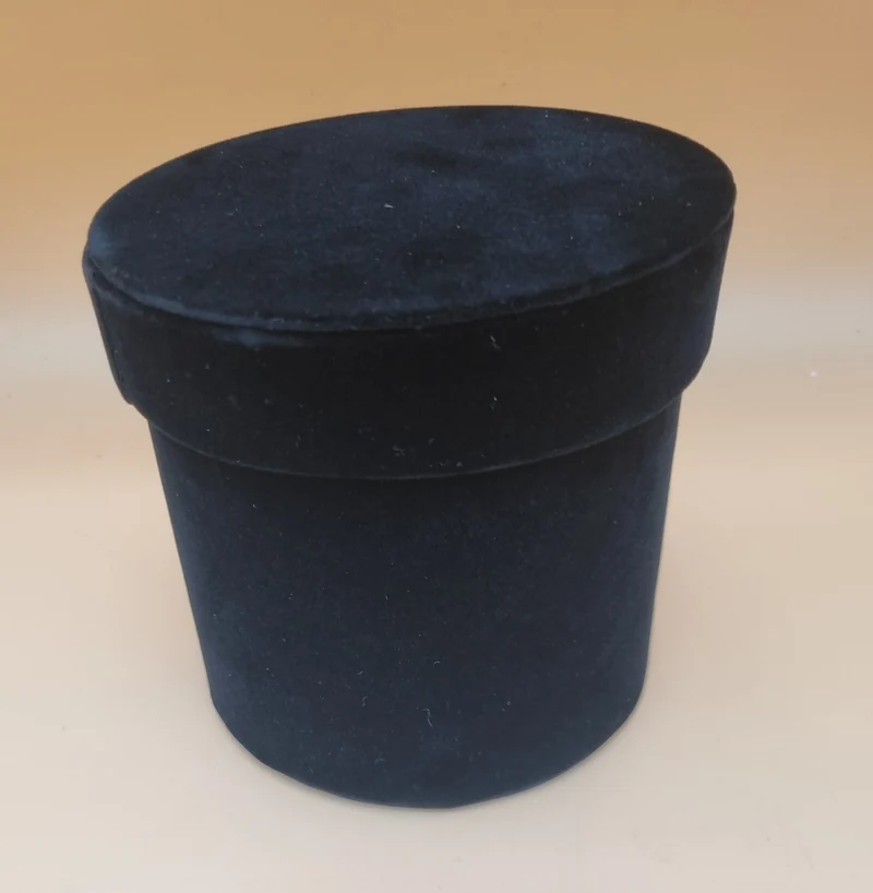 Box mit Deckel 14,5x14,5cm "Schwarz 642"