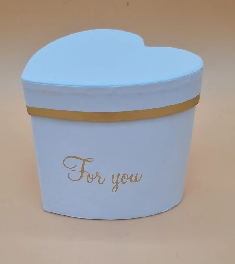 Box mit Deckel 8x8cm "weiß/Gold 677"