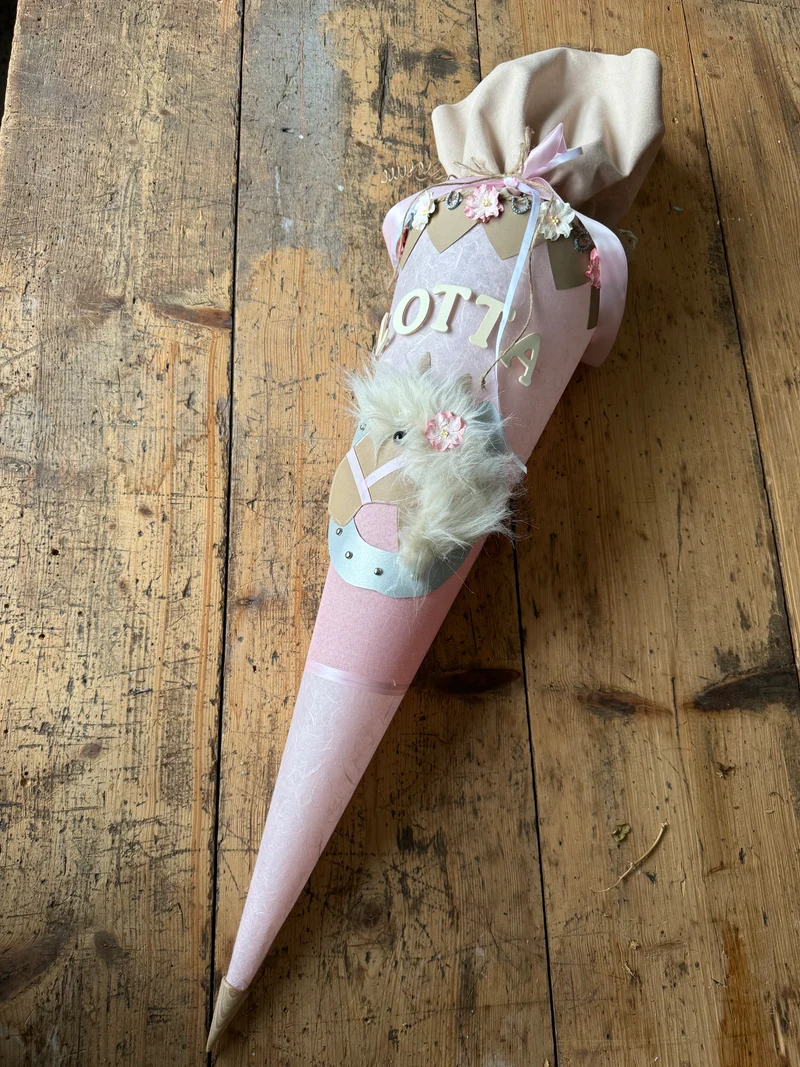 Pony -Schultüte DIY Bastelset - aus Schultüte wird Nachtlicht