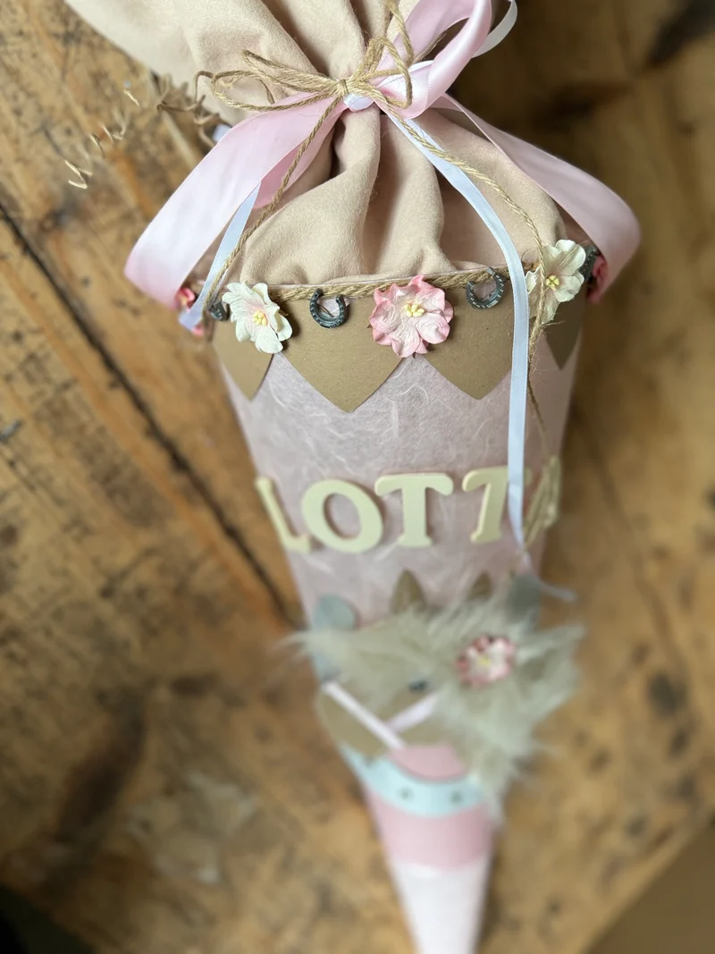 Pony -Schultüte DIY Bastelset - aus Schultüte wird Nachtlicht