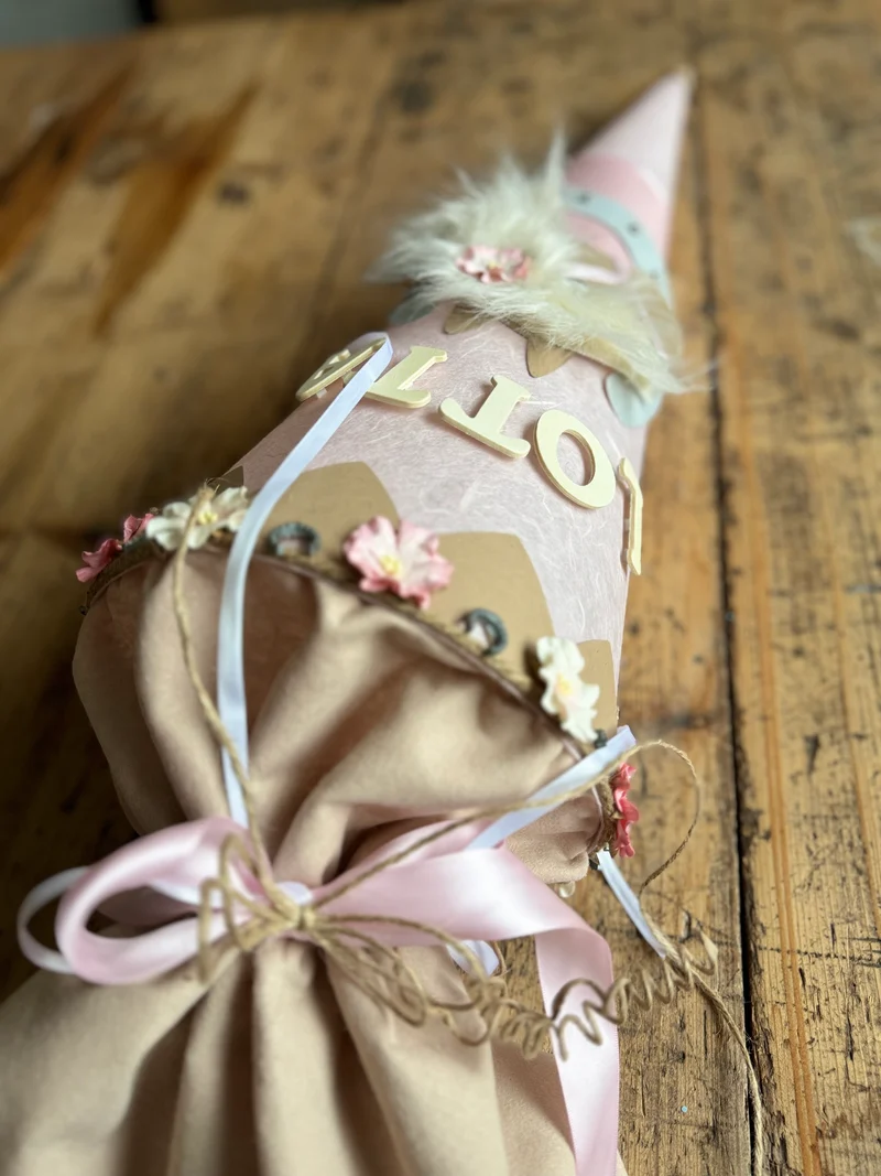 Pony -Schultüte DIY Bastelset - aus Schultüte wird Nachtlicht