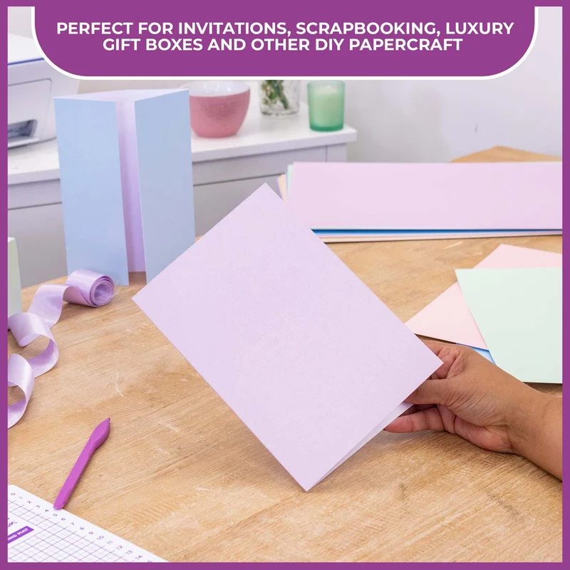 Crafter's Companion - Centura Pearl Effect - A4 Card 300gsm 10 Sheets - Ivory
