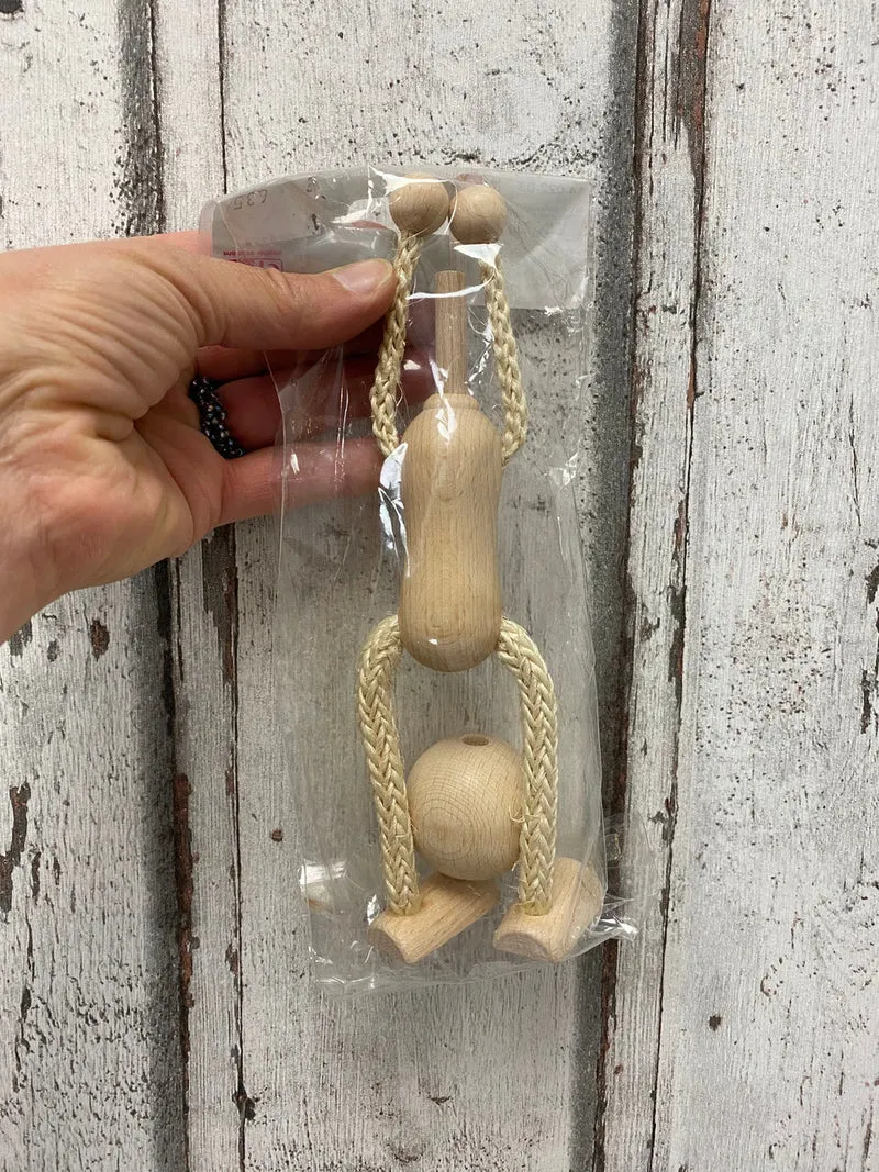 Holzpüppchen/Sisal