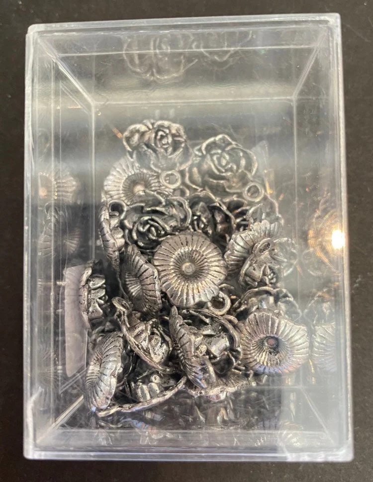Rose aus Metall silber