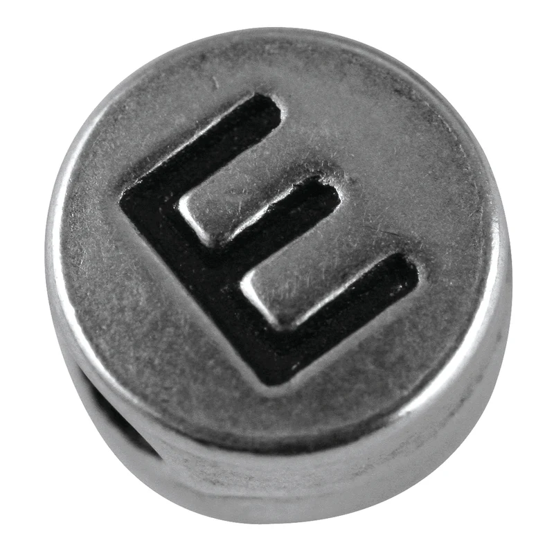 Buchstaben aus Metall silber