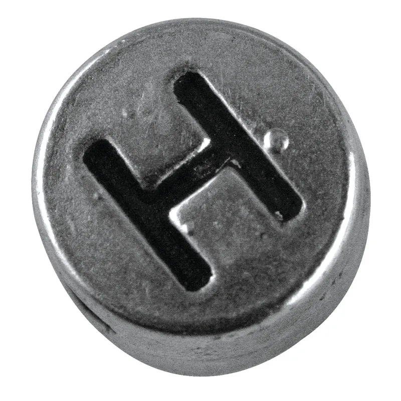 Buchstaben aus Metall silber