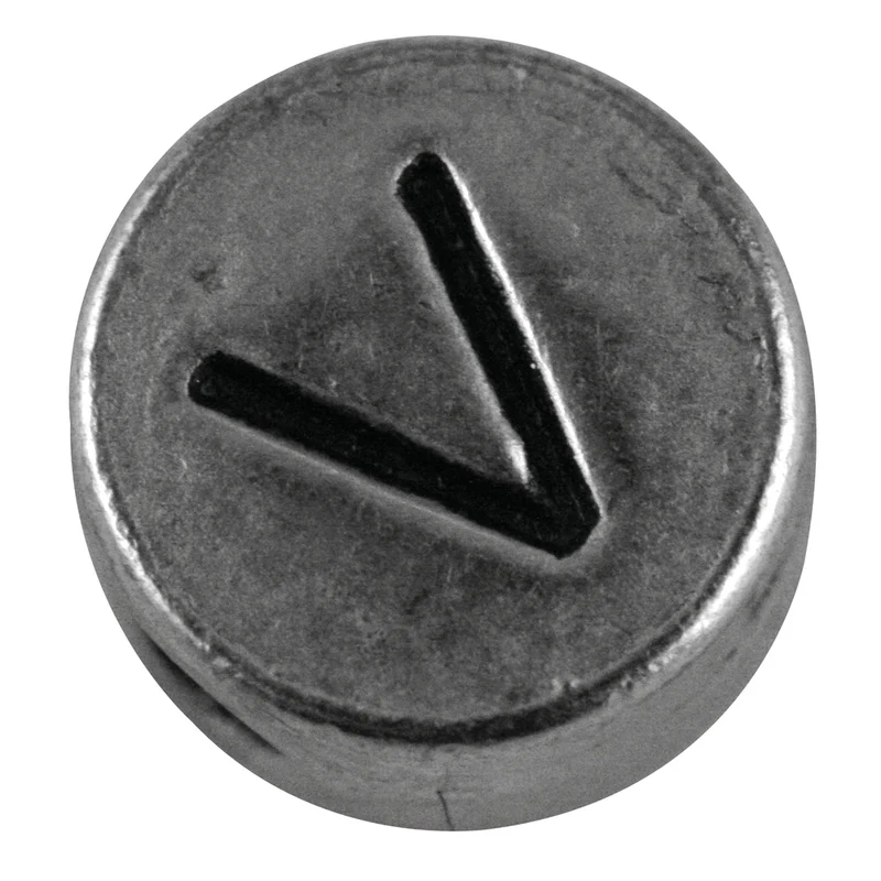 Buchstaben aus Metall silber