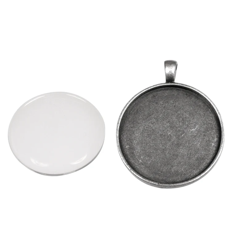 Anhänger, Metallfassung mit Cabochon