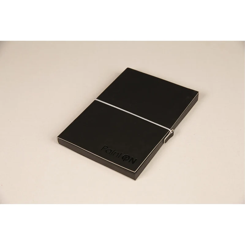 Μπλοκ χαρτιών CLAIREFONTAINE Paint'On μαύρο 250 g/m² - 32 φύλλα (A5 – 14 x 14 cm)
