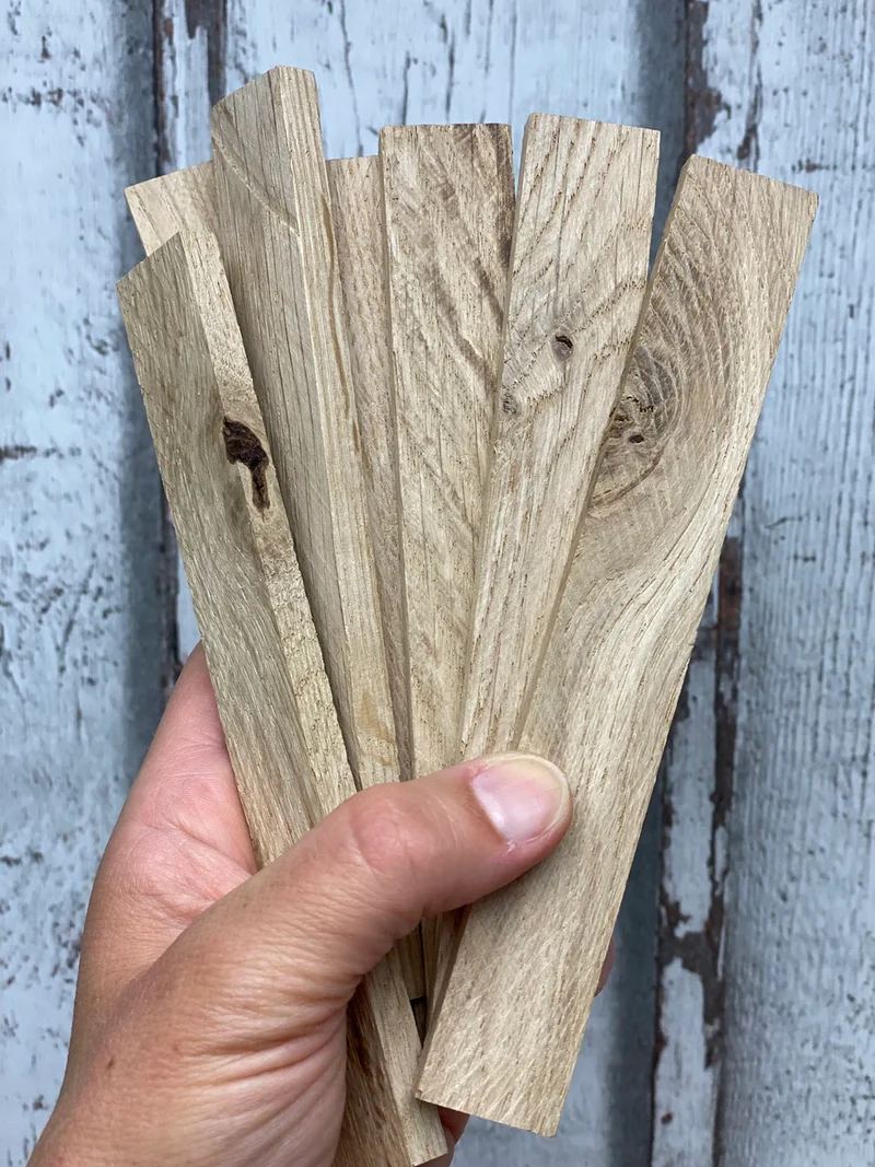 Klötzchen Bastelpaket – 120 Eichenholzklötzchen inkl. Holzleim