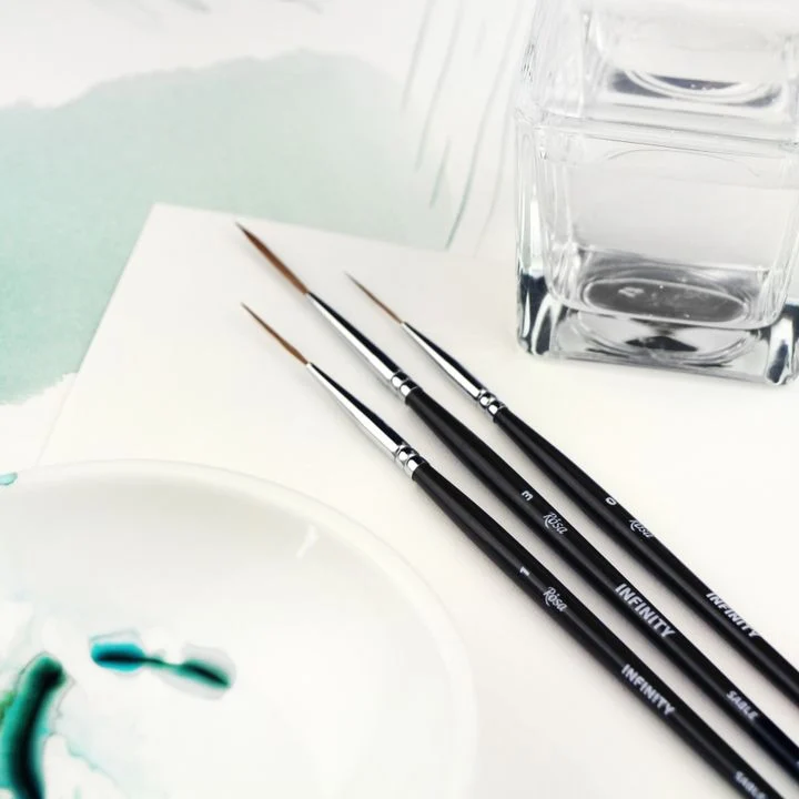 ROSA INFINITY 128 Sable Hair Liner Brush