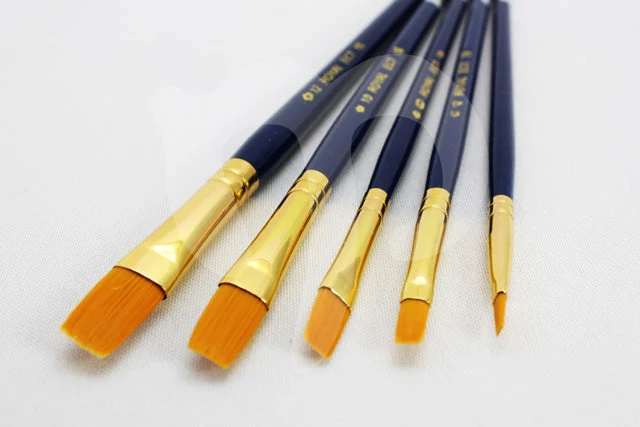 Royal & Langnickel Flat Brush